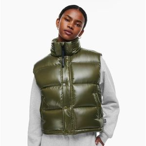 The Mr. Super Puff Vest army green sz. L